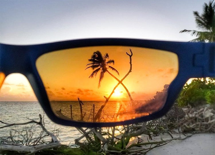 CUANDO TUS GAFAS DE SOL SON EL MEJOR MARCO PARA TUS FOTOS