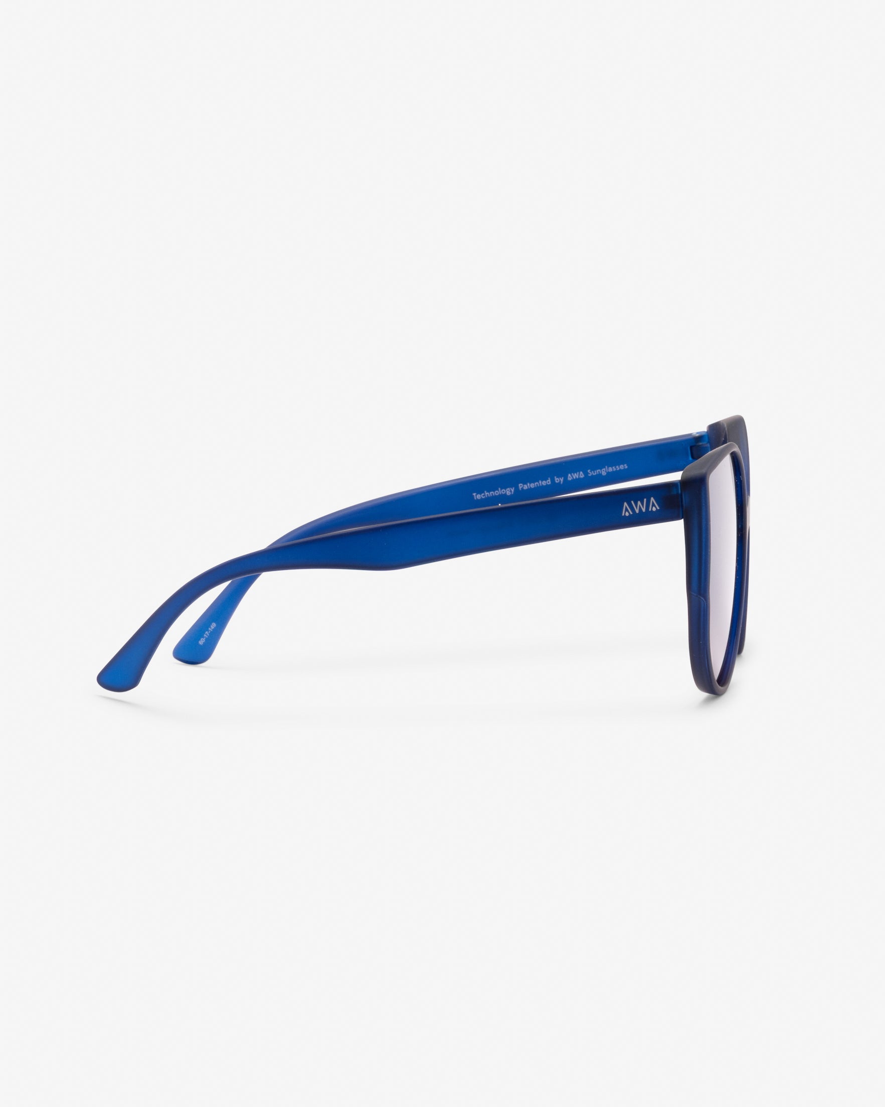 VEGA TRANSLUCENT BLUE